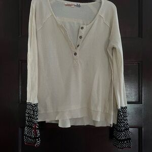 Women's Cream Long Sleeve Top with Black Accents